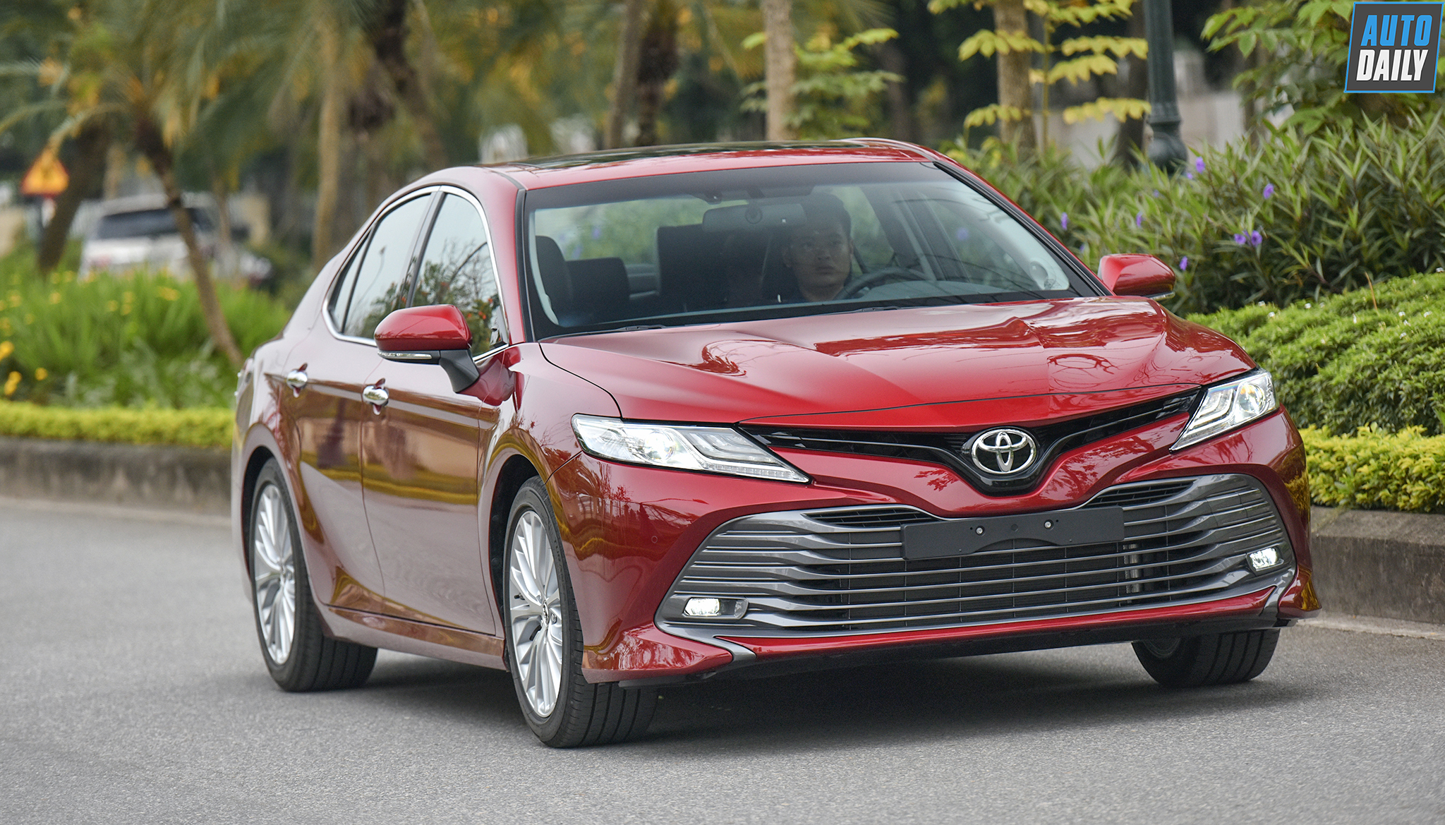 Toyota Camry 2019